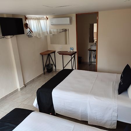 Ashly Loma Larga Hotell Acapulco Eksteriør bilde